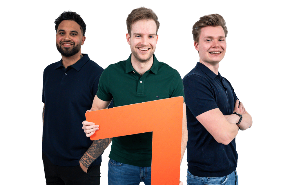 Pieter met een pijl in zijn handen en Eliano Patty en Hylke Bosma op een transparante achtergrond.